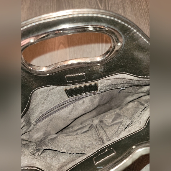 NY&Co Metallic brown clutch - Picture 4 of 6